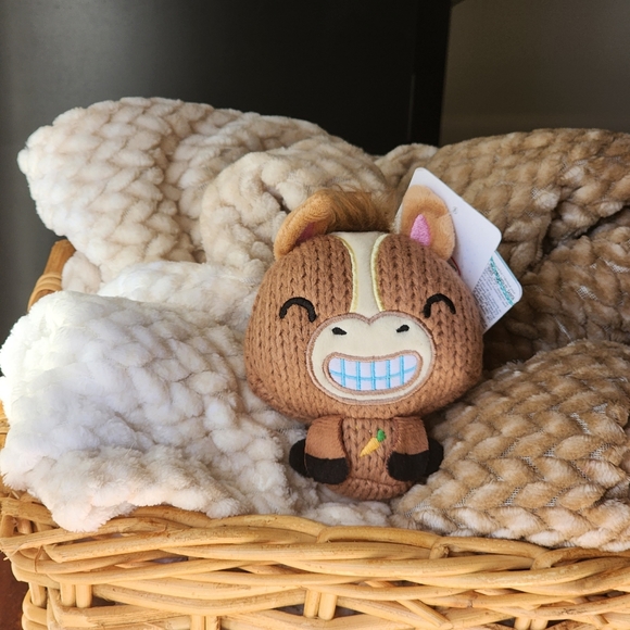 NWT 11 piece Collectible Knit Plush Ami Amis Stuffed Animal Toys - Picture 4 of 12